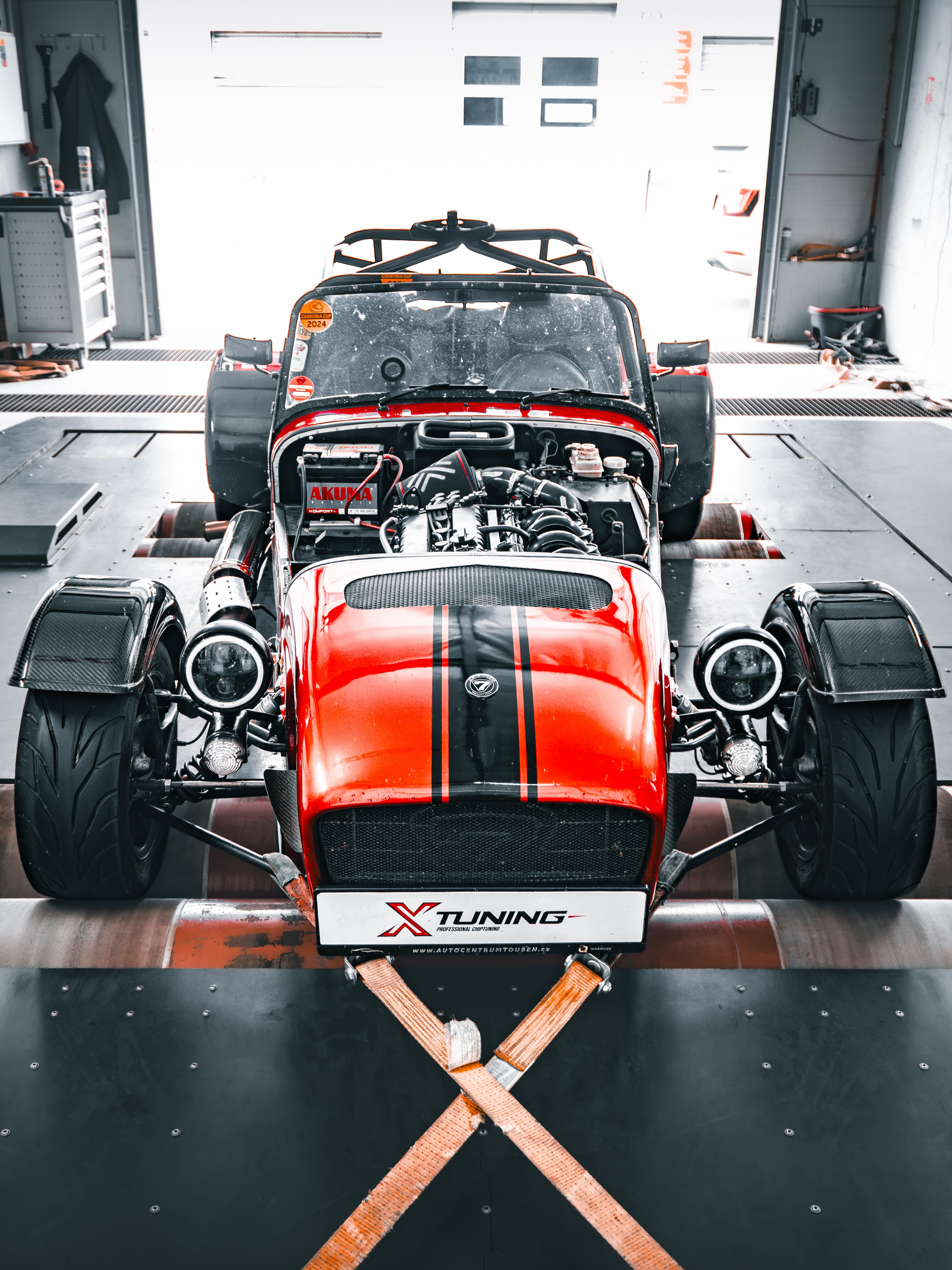 STAGE 1 Caterham 1.6 🚗💨💨